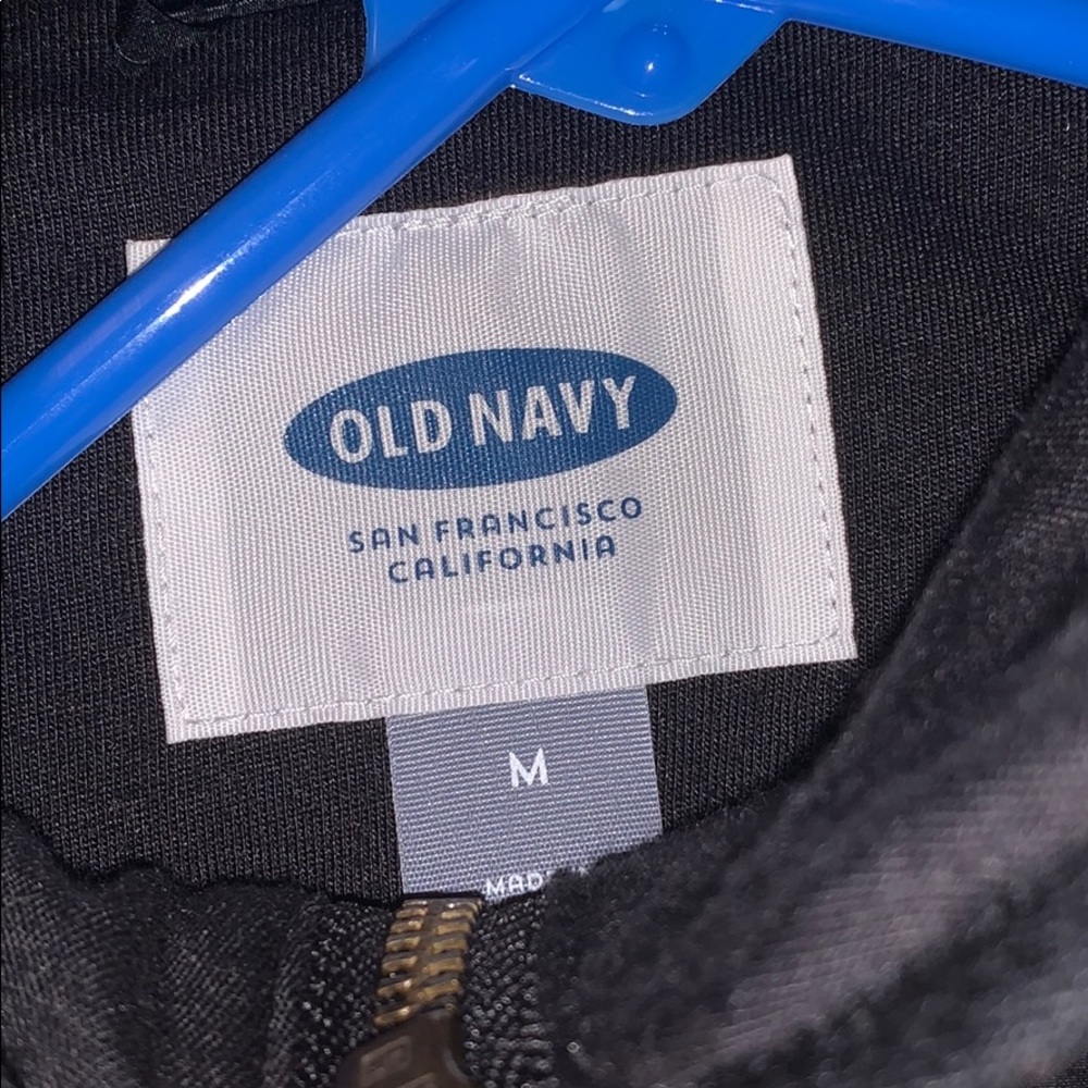 Old Navy womens Puffer Jacket - Picture 3 of 3